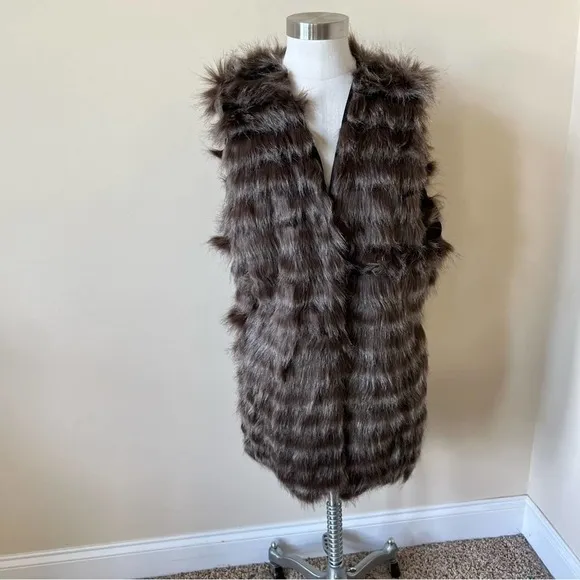 Donna Salyers' Fabulous-Furs Faux Fur Stand Collar Hook Front Vest Size XL Brown