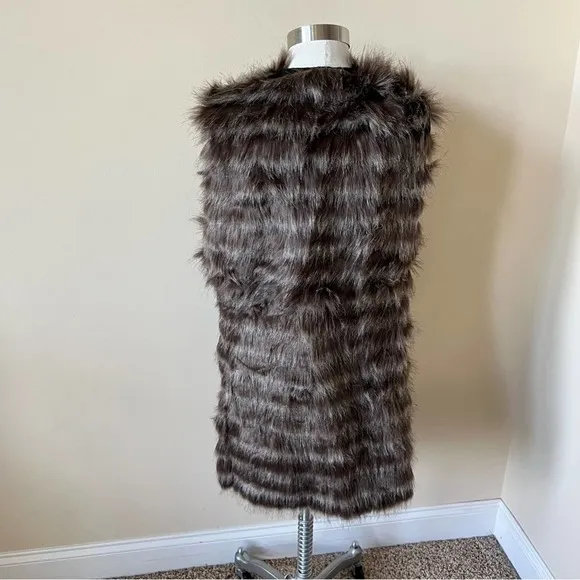 Donna Salyers' Fabulous-Furs Faux Fur Stand Collar Hook Front Vest Size XL Brown