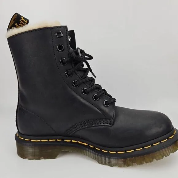 Dr. Doc Martens 1460 Serena Burnished Wyoming Black Women Boots US 6 FUR Lined