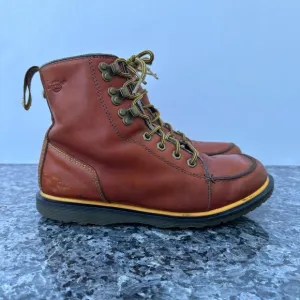Dr Doc Martens Weston Lace Up Boot Men’s 7/ Women US 8 Flannel Lined Plaid.