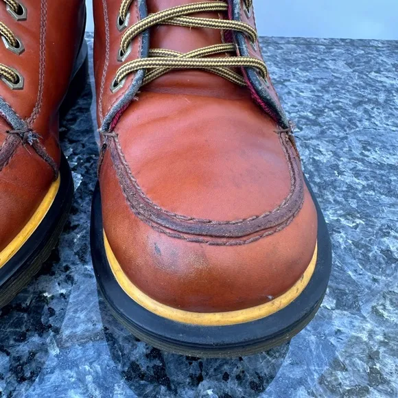 Dr Doc Martens Weston Lace Up Boot Men’s 7/ Women US 8 Flannel Lined Plaid.