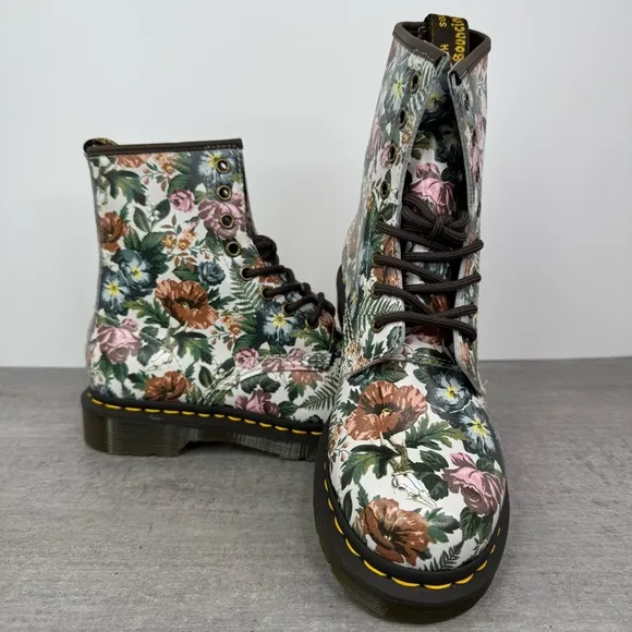 Dr. Martens 1460 English Garden Floral Leather Boots Women Size 6