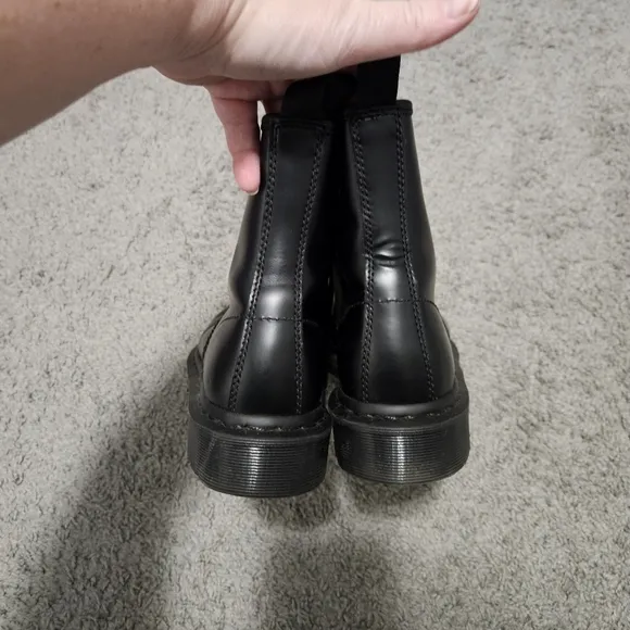 Dr Martens 1460 Mono black lace-up boots size W7/M6