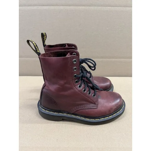 Dr. Martens 1460 Pascal Antique Temperley Cherry Red Boots US WOMEN 6 /MEN 5