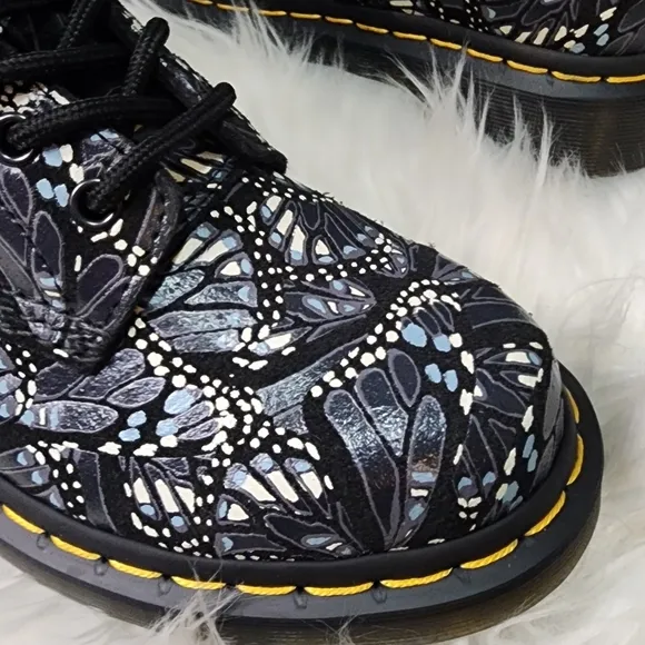 Dr Martens 1460 Women's Butterfly Print Suede Lace Up Women  Boots size5 New
