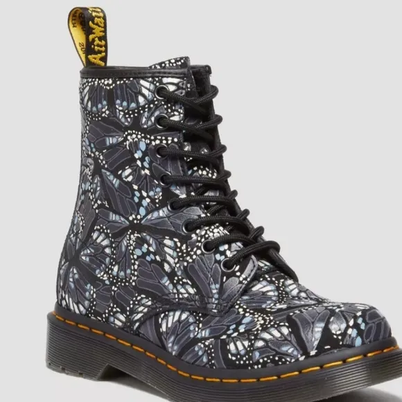 Dr Martens 1460 Women's Butterfly Print Suede Lace Up Women  Boots size5 New