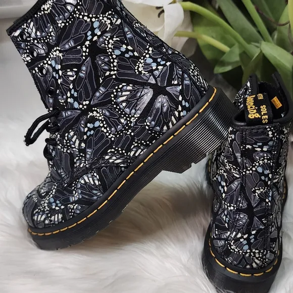 Dr Martens 1460 Women's Butterfly Print Suede Lace Up Women  Boots size5 New