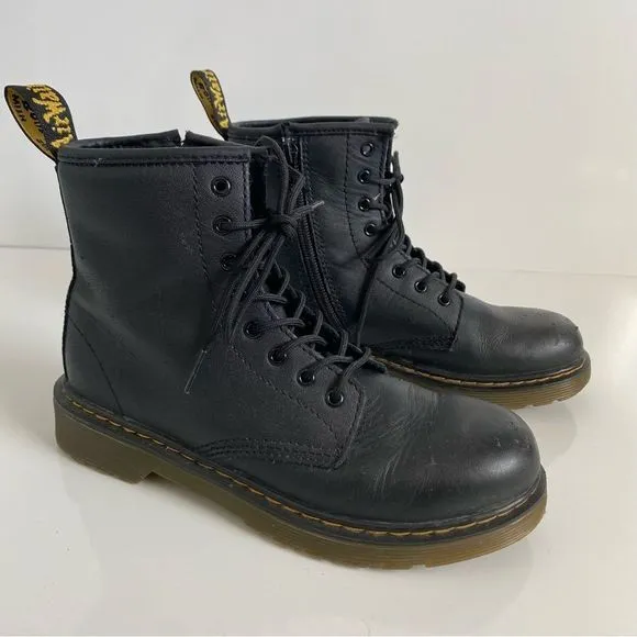 Dr. Martens 1460 Combat Boots Lace Up Zipper | Men’s/Youth 4 Women’s 6 | Black