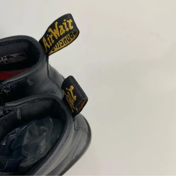 Dr. Martens 1460 Combat Boots Lace Up Zipper | Men’s/Youth 4 Women’s 6 | Black
