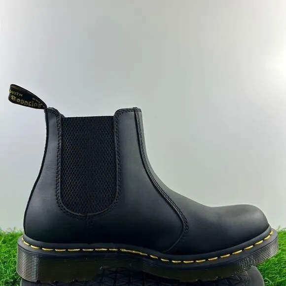 Dr. Martens 2976 Chelsea Boots Women Size 6 Black Smooth Leather NEW