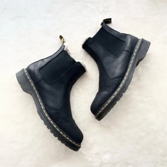 Dr. Martens 2976 Leonore Faux Fur Lined Chelsea Boots 11 Black Burnished Wyoming