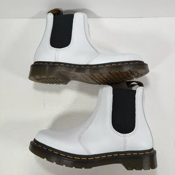Dr. Martens 2976 Yellow Stitch Smooth White Leather Chelsea Boots Women Size 8