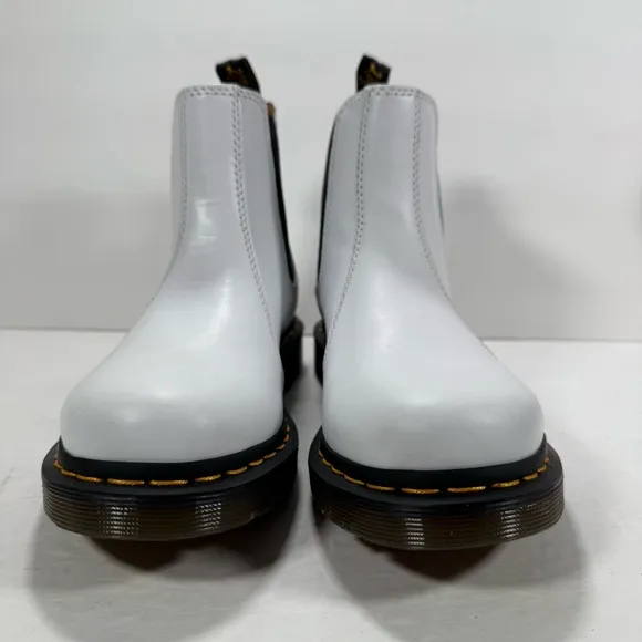 Dr. Martens 2976 Yellow Stitch Smooth White Leather Chelsea Boots Women Size 8