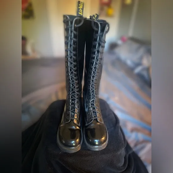 Dr. Martens 9730 20-Hole Boots (Vintage)