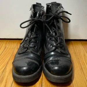 Dr. Martens Air War Black Combat Boots size US 6 Men