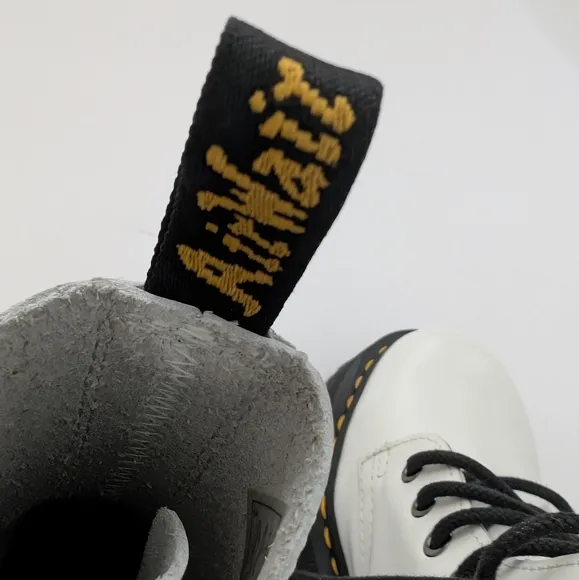 Dr. Martens AirWare Jadon Quad Retro 8-Eye Leather Platform Boot