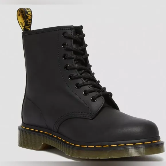 Dr. Martens Black Leather Boots women 7 - great condition