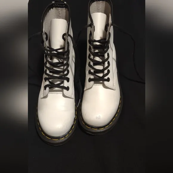 Dr martens boots for women size 6