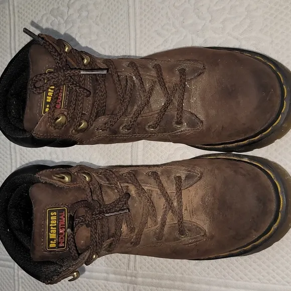 Dr. Martens boots Industrial  brown 100% leather Doc Marten Burnham 6 Men
