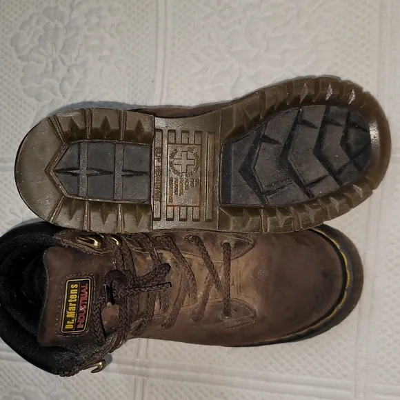 Dr. Martens boots Industrial  brown 100% leather Doc Marten Burnham 6 Men