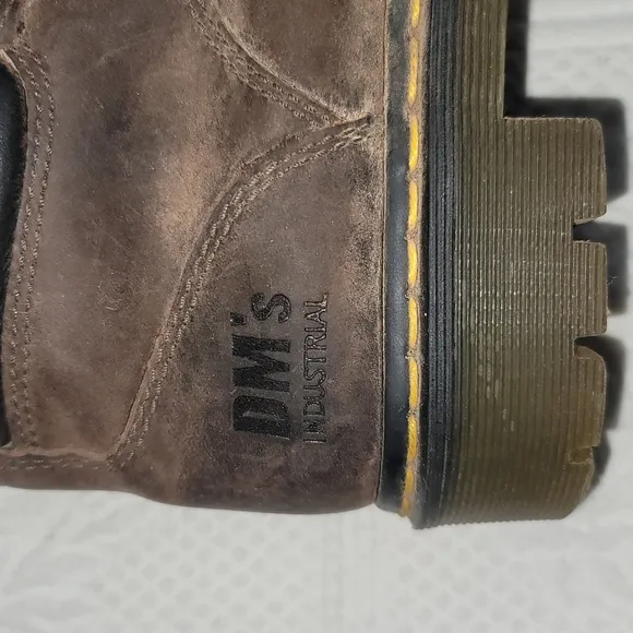 Dr. Martens boots Industrial  brown 100% leather Doc Marten Burnham 6 Men