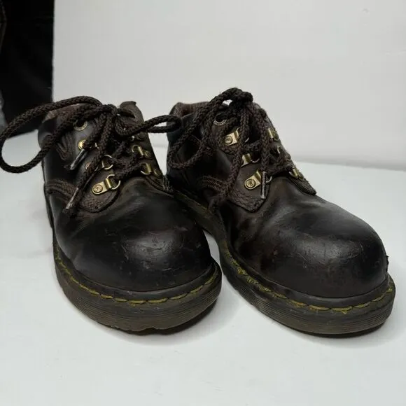 Dr. Martens boots man size 6 women size 7