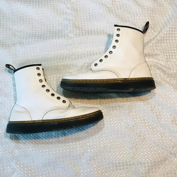 Dr. Martens Boots Zavala Women White Leather
