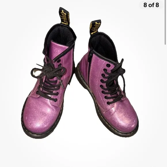 Dr. Martens children’s Pink glitter  Boots size 1
