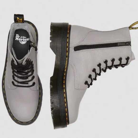 Dr. Martens Jadon III Pisa Leather Platform Gray Combat Boots Women 10, Men 9