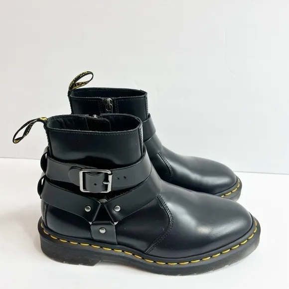 DR. MARTENS JAIMES LUG SOLE WOMEN BLACK BOOTS SIZE 7 WOMEN MEN 6 BRAND NEW