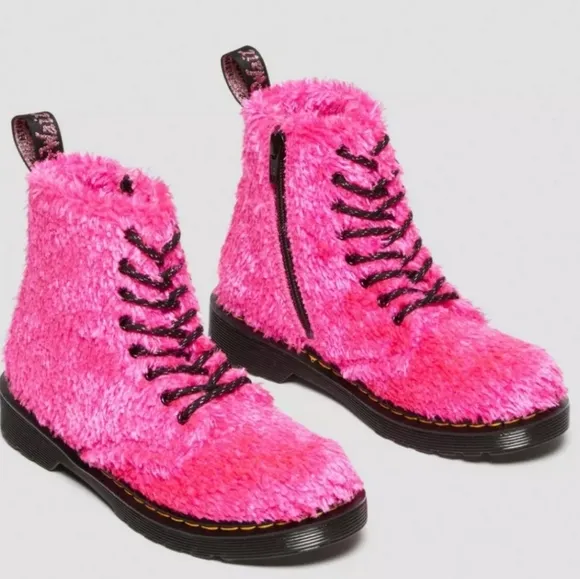 Dr. Martens Junior 1460 Pascal Tinsel Fur Lace Up Pink Boots Size 2 NWOT