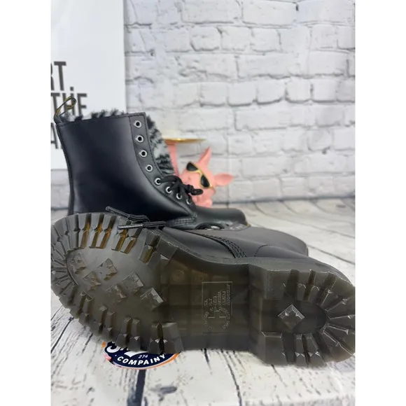Dr Martens Serena Combat Boots Womens Size 9 Black Faux Fur Tongue Animal Print7