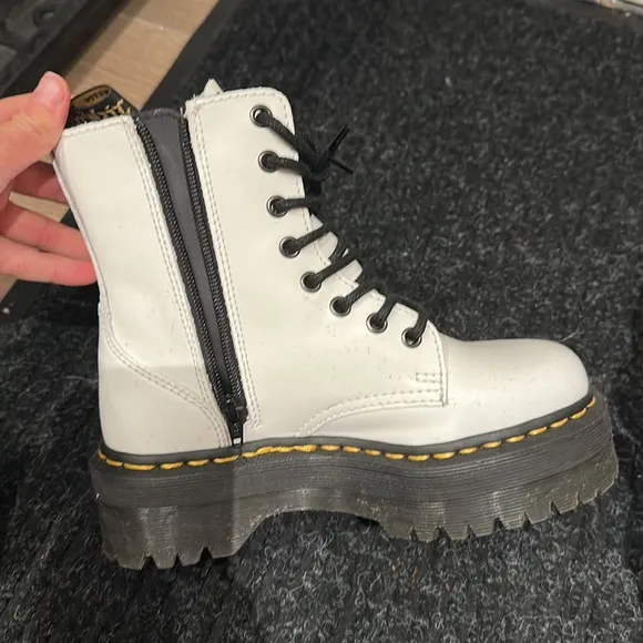 Dr Martens - White Jadon Platform Boots - Size 5 (women)