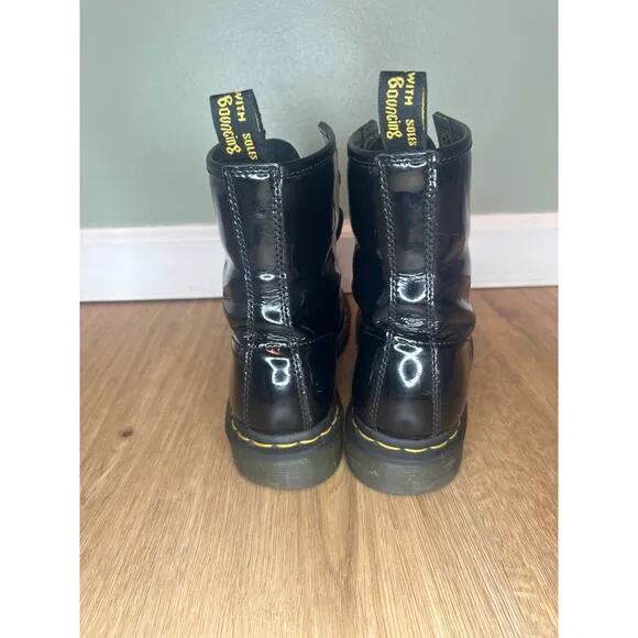 Dr Martens Women 9 Boots Black Patent Leather Combat Lace Up Indie Grunge Punk