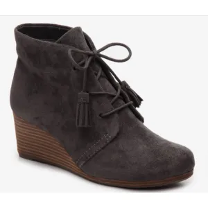 Dr. Scholl's Women's Dakota Wedge Boot Gray Suede Size 10