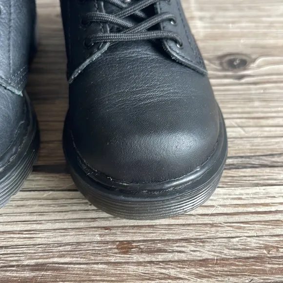 Dr.Martens 1460 Serena Faux Fur lined leather boots Kids Size 8