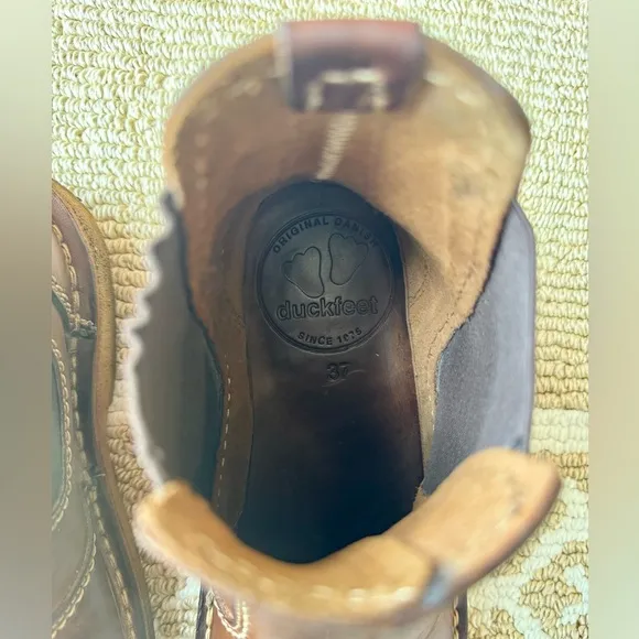 Duckfeet Brown Leather Boots