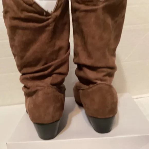 Durango cowboy boot women SZ 8M brown suede distressed slouchy soft poin…