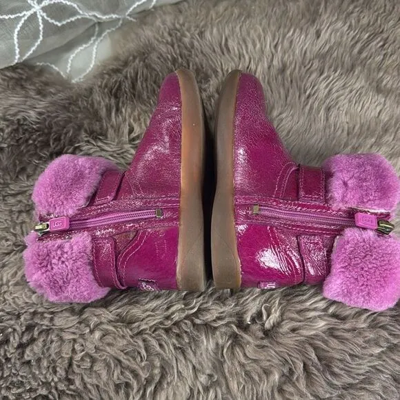 (E) UGG Australia Gemma Hot Pink Leather Fur Boots Kids Rhinestone Buckle