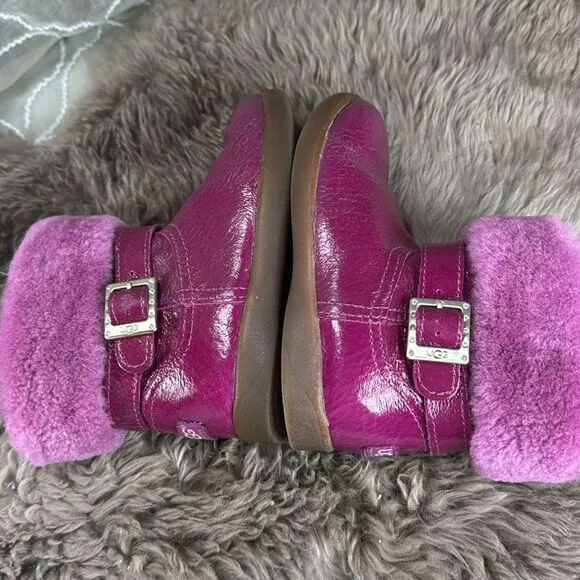 (E) UGG Australia Gemma Hot Pink Leather Fur Boots Kids Rhinestone Buckle