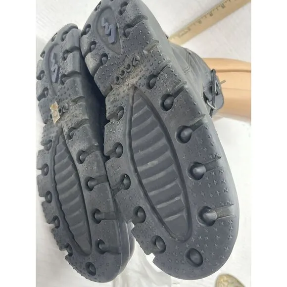 Ecco Gore-Tex 5 Eyelet Latex Sole Outdoor Black Leather Boots Womens Sz 8