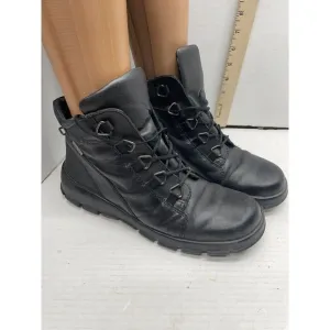 Ecco Gore-Tex 5 Eyelet Latex Sole Outdoor Black Leather Boots Womens Sz 8