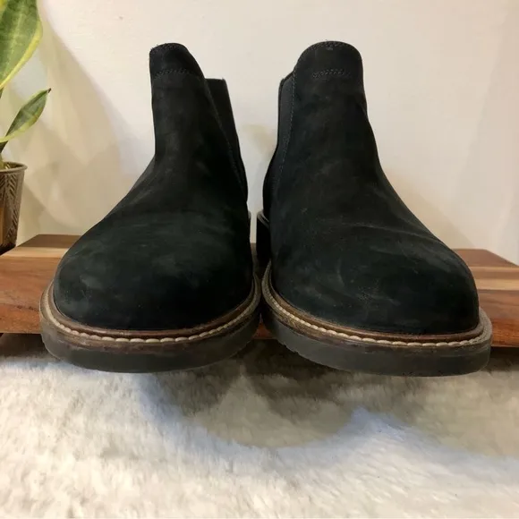 ECCO Ian Chelsea Boot in Black Size EU 42/US 11-11.5 Women/US 8/8.5 Men