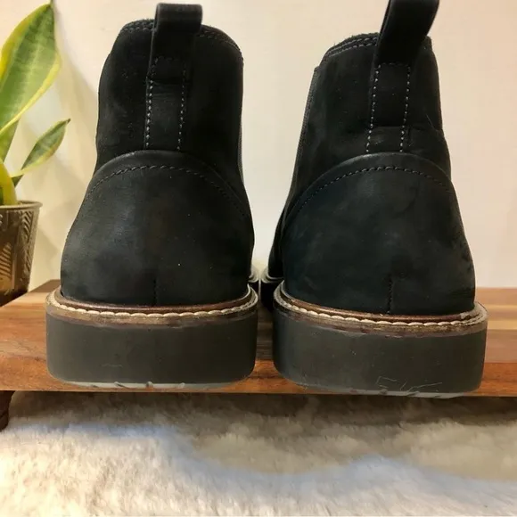 ECCO Ian Chelsea Boot in Black Size EU 42/US 11-11.5 Women/US 8/8.5 Men