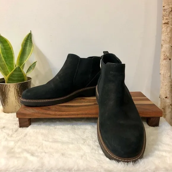 ECCO Ian Chelsea Boot in Black Size EU 42/US 11-11.5 Women/US 8/8.5 Men