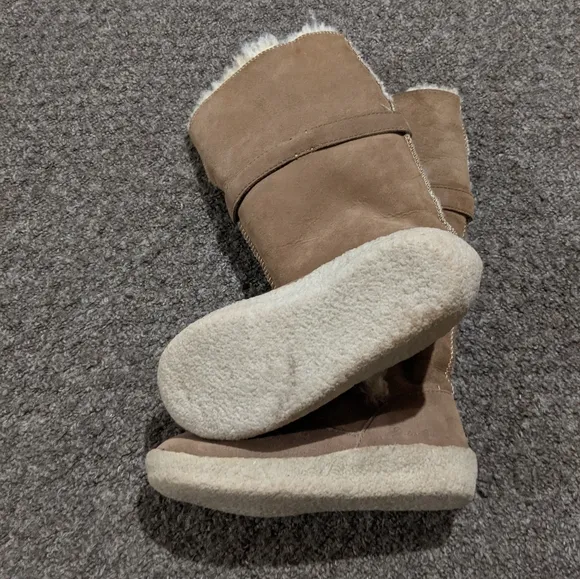 Eddie Bauer real fur leather suede shearling boots