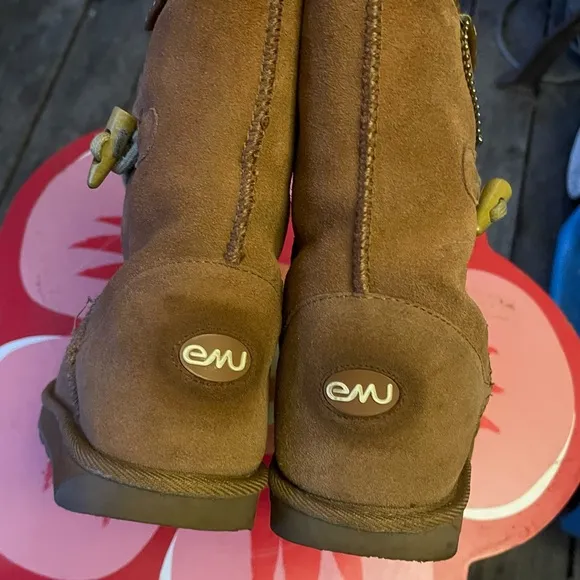Emu boots for women
