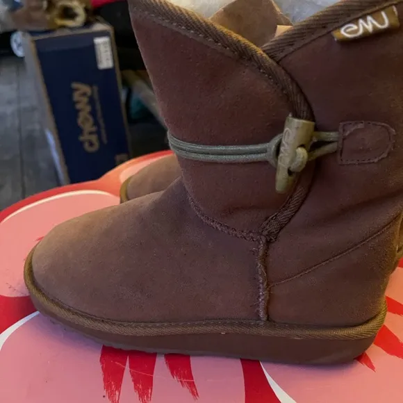 Emu boots for women
