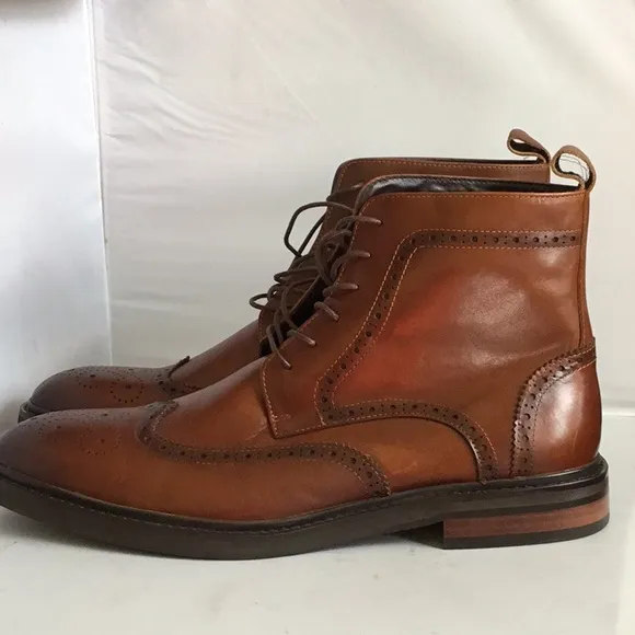 EXPRESS CHUKKA BOOTS MEN.