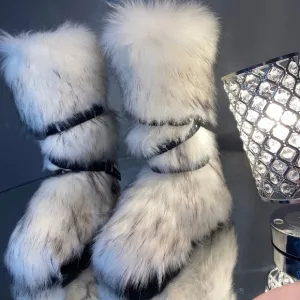 Faux fur boots